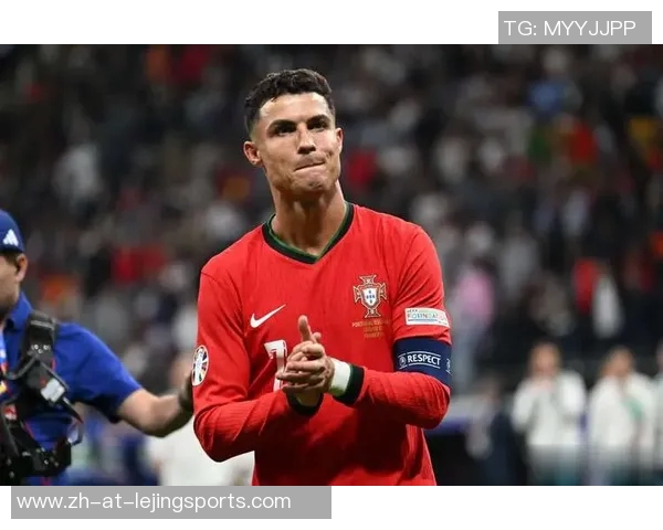 2025年现役世界足球球星排名前十揭晓 谁是足坛当红巨星的巅峰之选 2025年现役世界足球球星排名前十揭晓 谁是足坛当红巨星的巅峰之选